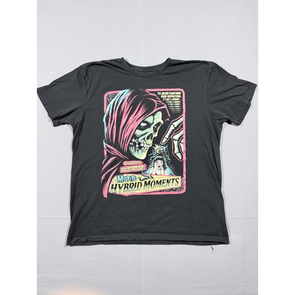 The Misfits Black Shirt Men Large Thrashed Well Worn In